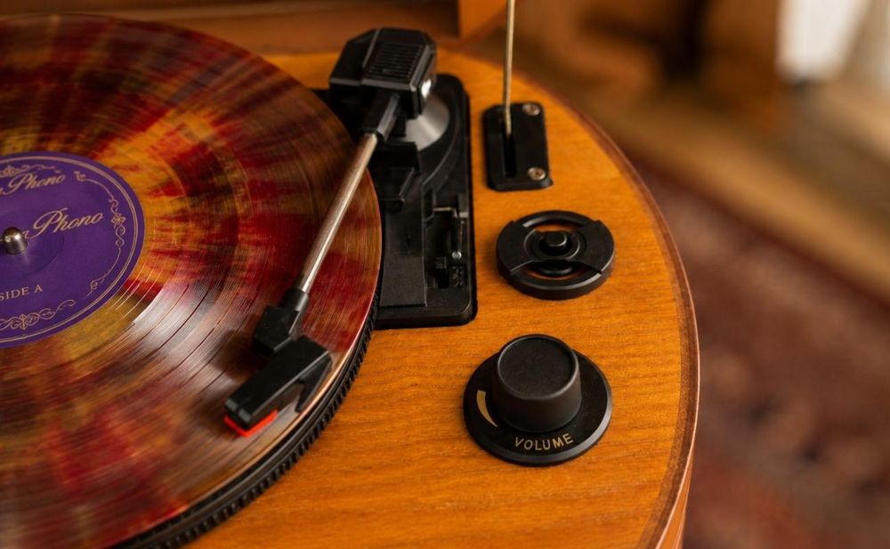 Classic Phono TT-34 - Retro Kofferplattenspieler - USB Anschluss und MP3 Konvertierung - Braun