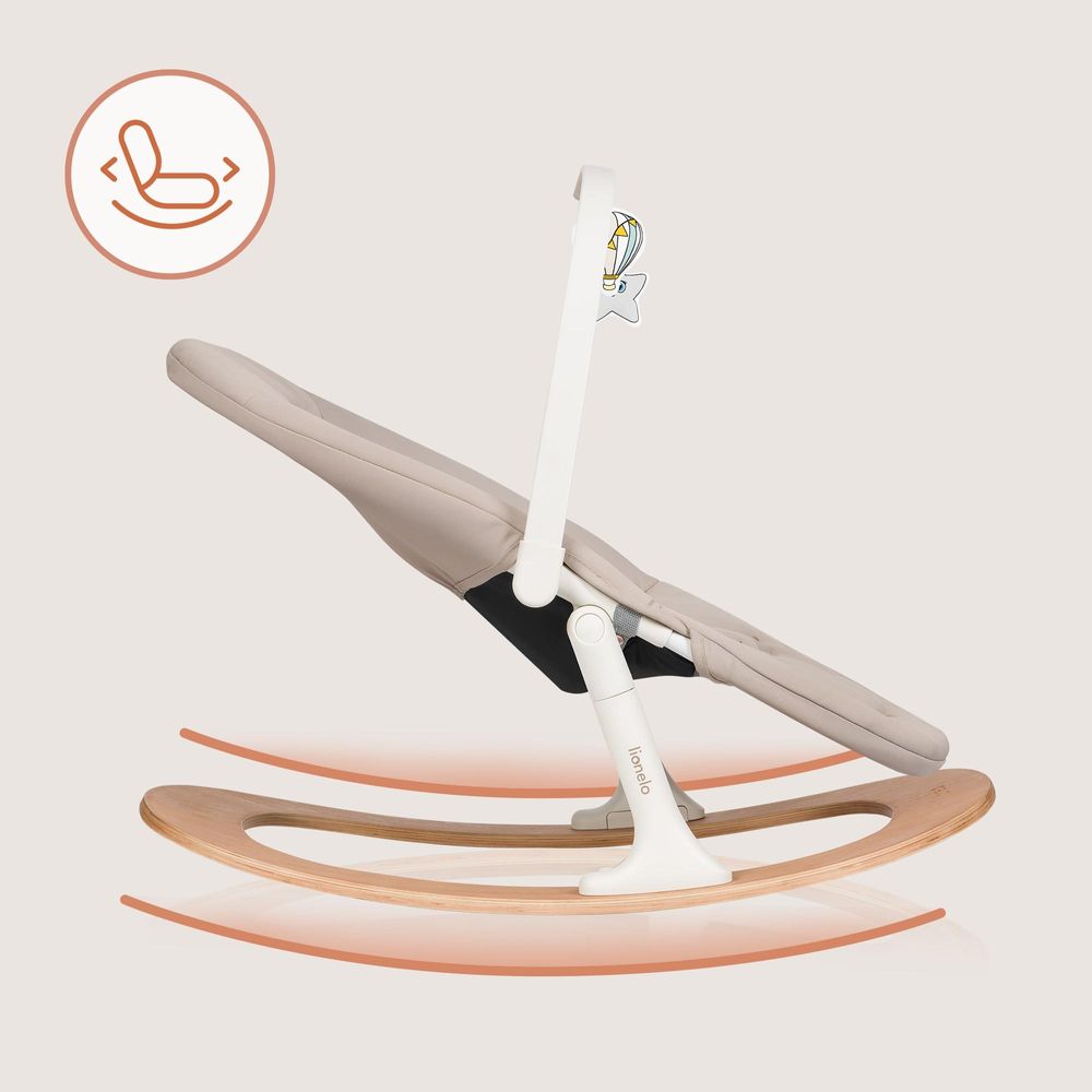 Lionelo Babywippe Celia Rocker mit Verstellbarer Rückenlehne, ab Geburt bis 9 kg, 5 Punkt Gurt und Spielbogen mit Kissen Wood Natural