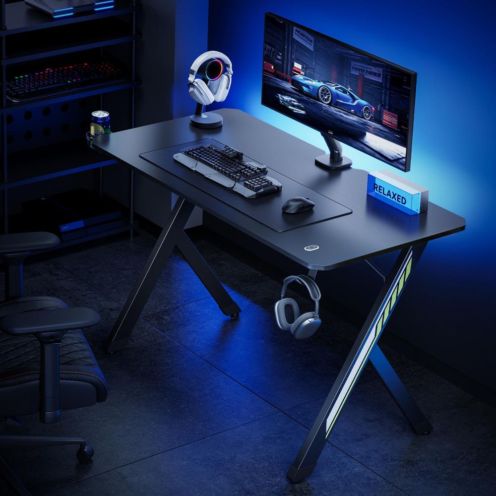 NanoRS Gaming-Tisch schwarz mit Kopfhörer- und Becherhalter max. 75kg Abmessungen 1200x600x750mm RS101
