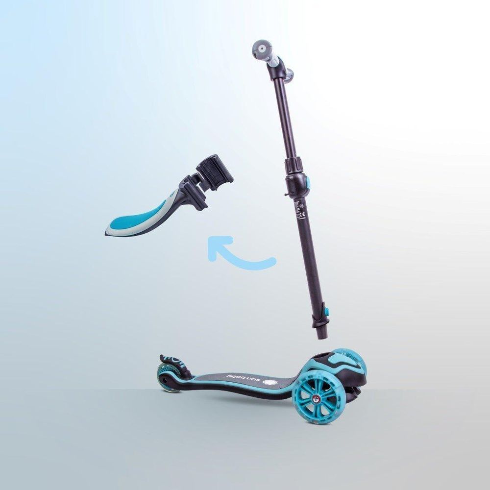 Patinete SUN BABY con asiento y manillar desmontados, mostrando su versatilidad.
