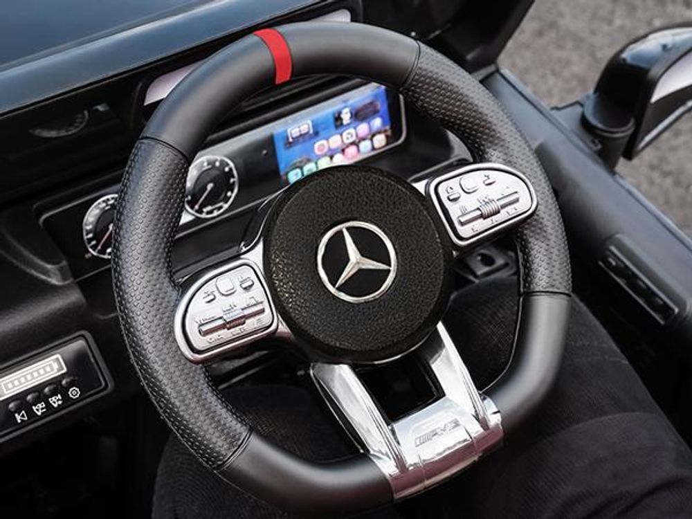 Actionbikes Motors Mercedes AMG G63 | Kinder Elektro Auto - Kinderauto - Kinderfahrzeug - Fernbedienung - Startsound - 3-6 km/h - ab 3 Jahre (Weiß)