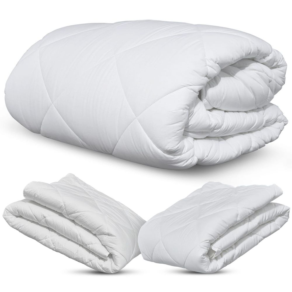 MARQA Bettdecke 300g/m² Winterdecke Steppdecke Ganzjahresdecke  4-Jahreszeiten , 135x200 cm