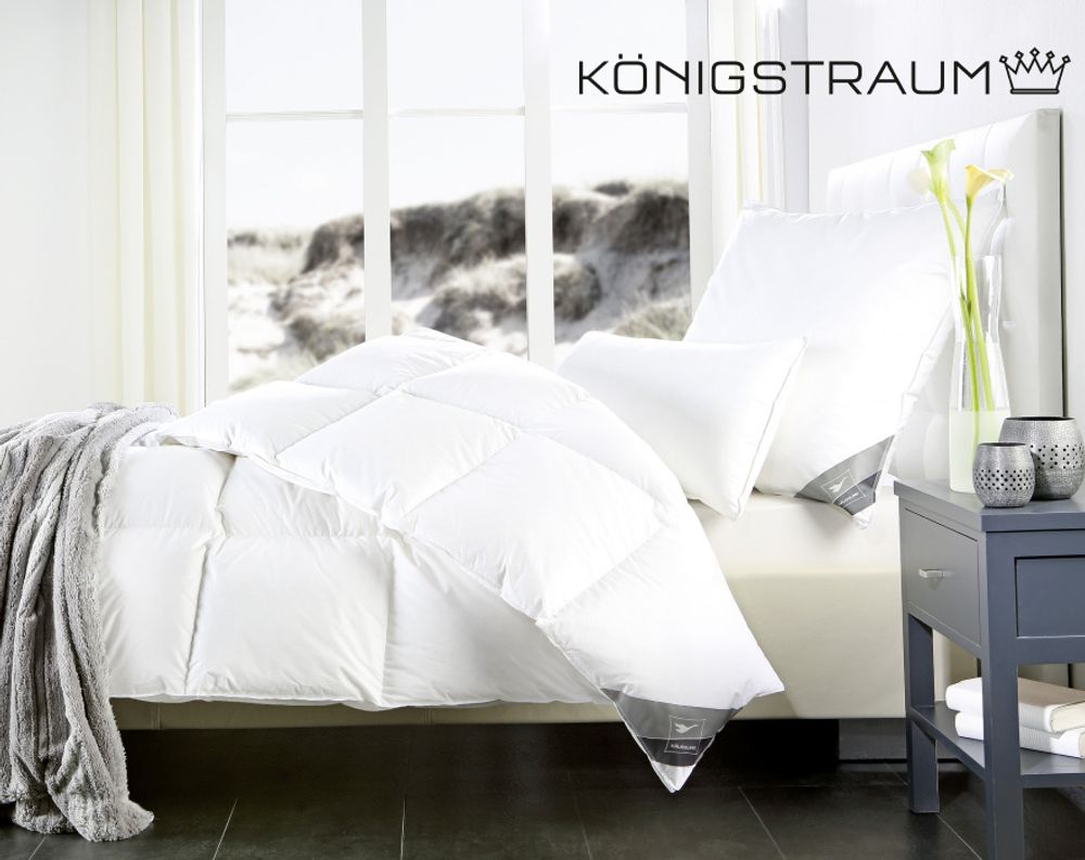 Häussling Königstraum Mehrkammer Federn- und Daunenkissen 80x80 cm | Kopfkissen, Kissen, Deutsche Manufaktur, auch für Allergiker geeignet, Bezug 100% Baumwolle