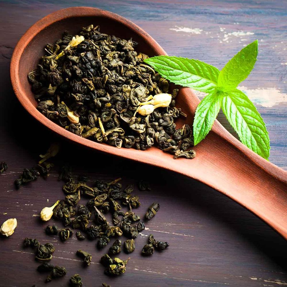 Loyd Earl Gray Herbata Czarna Liściasta z Olejkiem Bergamontowym Najlepsze Plantacje Premium Leaf Tea 100g