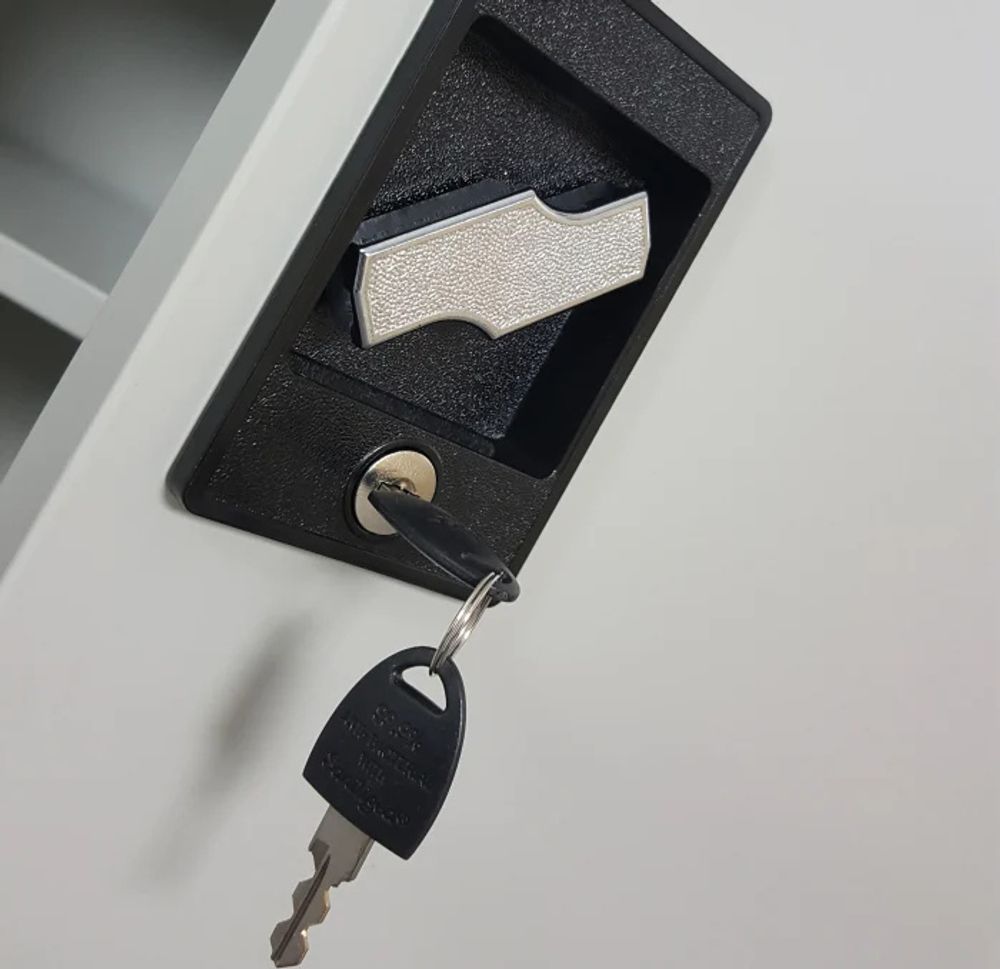 Kleiner Aktenschrank C001B Büroschrank mit Flügeltüren Metallschrank Lagerschrank Pulverbeschichtet Stahlblech 93 x 90 x 40 cm, Farbe: Grau