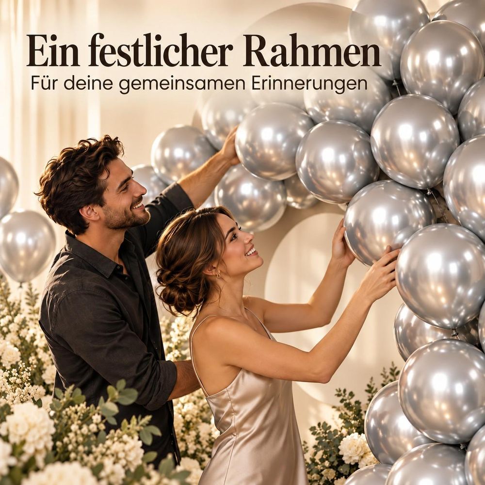 Erwachsenes Paar gestaltet eine Fotoecke mit silbernen Ballons