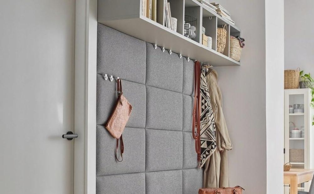 VOX SOFO čalúnený panel štvorcový 60x60 cm – zelená melange, čalúnený vankúš na stenu, akustický panel, čelo postele, mäkký (1 kus)