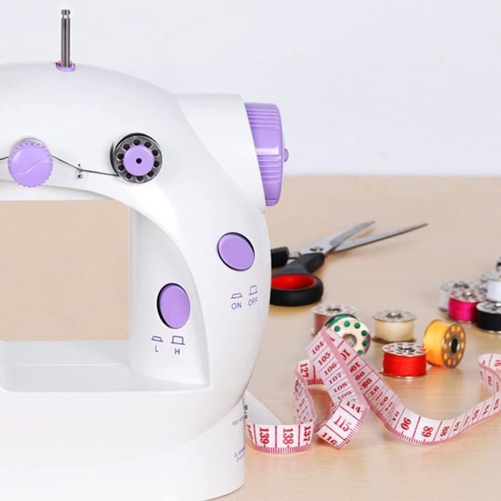 Elektrische Nähmaschine Tragbar Mini-Nähmaschine 2 Geschwindigkeit Mini und Reisenähmaschine Nähen Maschine Doppelgewinde Foot Pedal Fusspedal Retoo