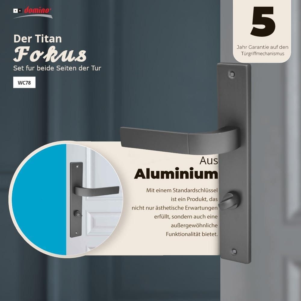 DOMINO Türgriff 78 Drückergarnitur WC - Badezimmer Set | Links & Rechts Türbeschlag für WC/Badezimmertüren | L-Form | Türbeschläge aus Aluminium | Titan Türdrückergarnitur   FOKUS M8