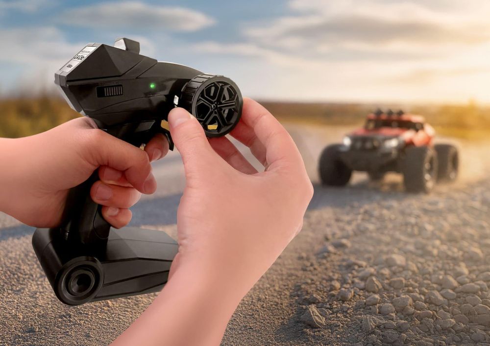 Xblitz XBLITZ Explorer remote-controlled model 1:12