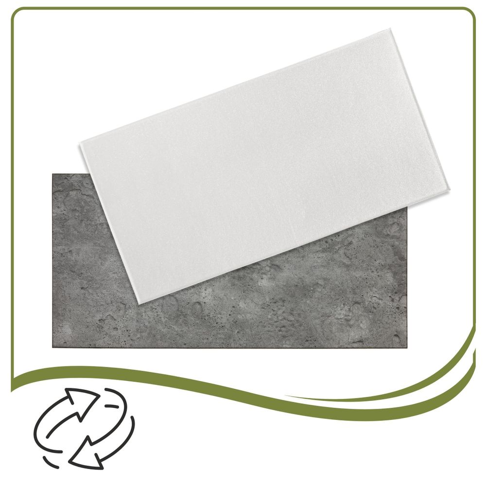 Material: umweltfreundlicher, leichter Kunststoff (EPS)