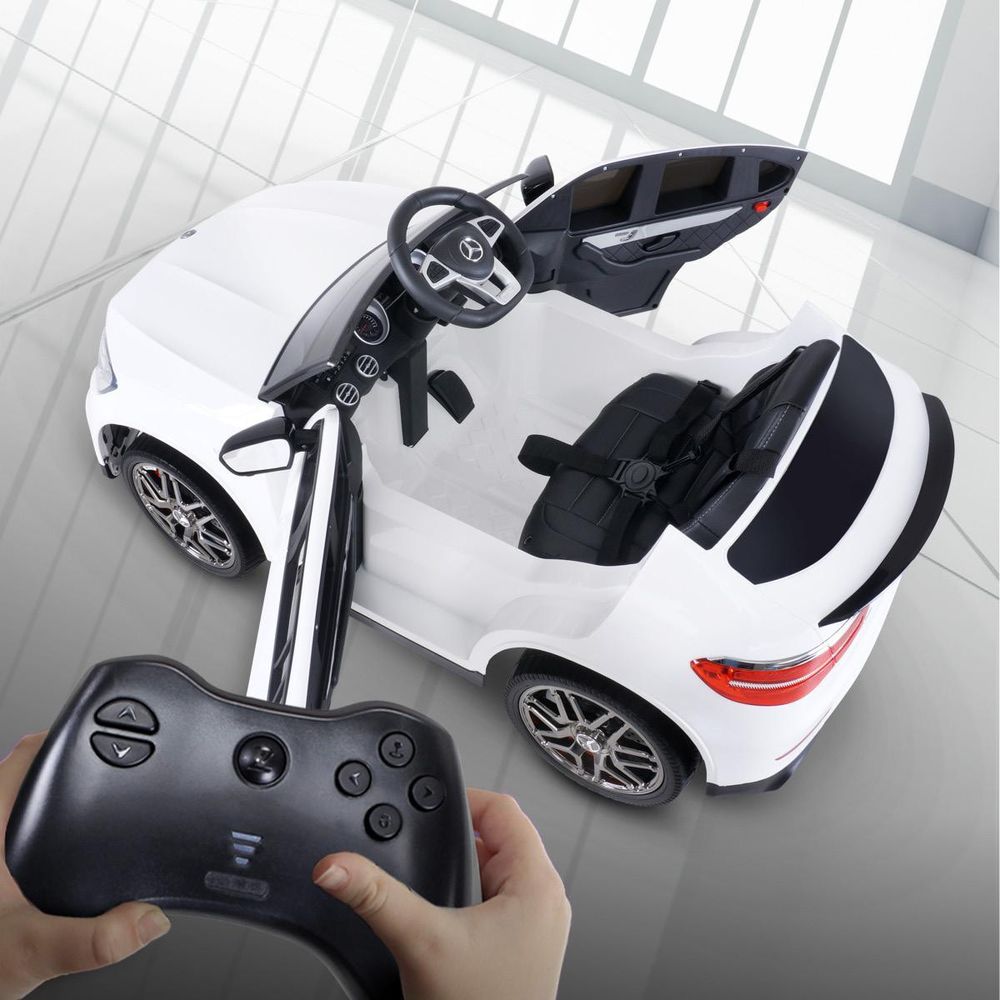 Actionbikes Motors Mercedes Benz AMG GLC 63S | Kinder Elektro Auto - Coupé - Fernbedienung - 4x4 Allrad - Sound - 140 Watt - ab 3 Jahren (Weiß)