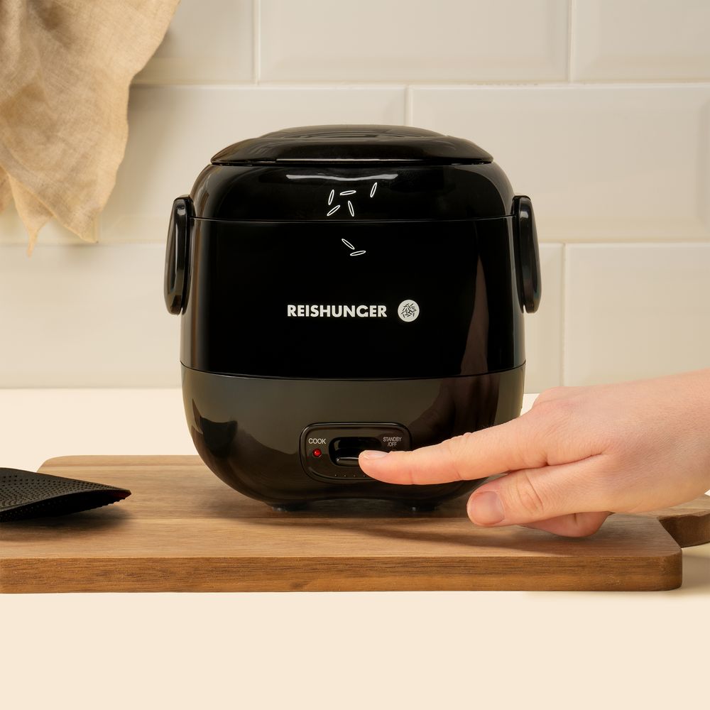REISHUNGER Mini Reiskocher, schwarz | 0,3 L 1-2 Portionen | hochwertige Keramikbeschichtung Premium Topf | Handliche Größe für kleine Haushalte