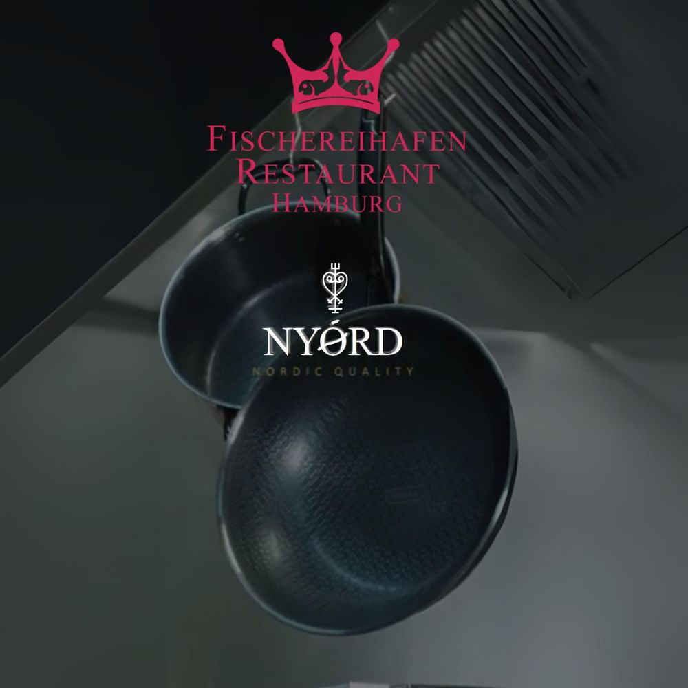 NYORD Magnet Messerblock - Magnetischer Messerhalter zum Hinstellen oder Anhängen an die Wand aus geöltem Akazienholz mit extra starkem Magnet