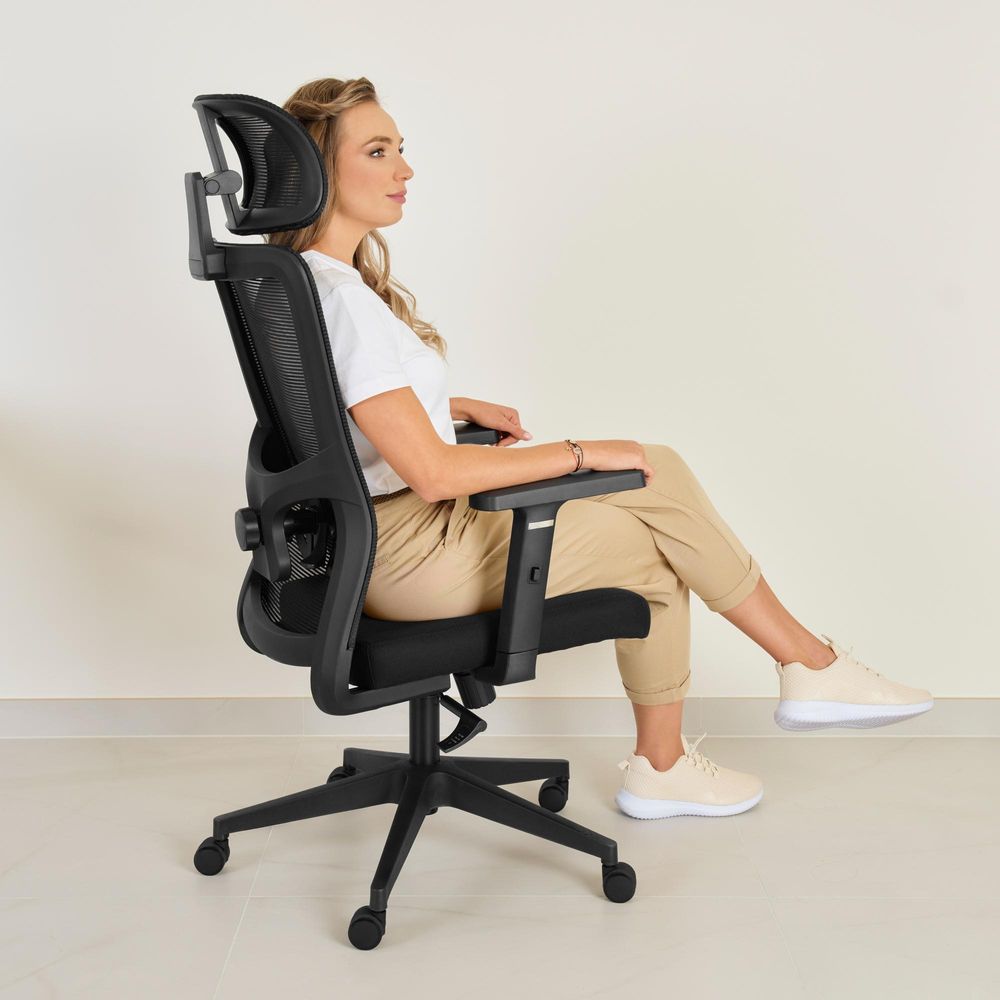 di volio Bürostuhl Piozano – ergonomischer Office Stuhl mit 2D Kopfstütze & 3D Lendenstütze, leise PolyurethanRollen, schwarz