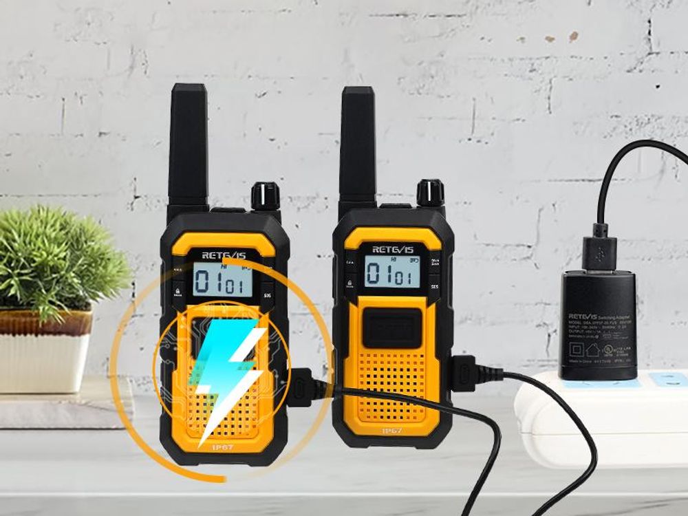 Retevis RB648 Heavy Duty Walkie Talkies, Wasserdichtes Funkgerät IP67, Dual PTT, 2000mAh Type C Ladung, Notfall Walkie Talkie Erwachsene für Baustelle (2 Stück)