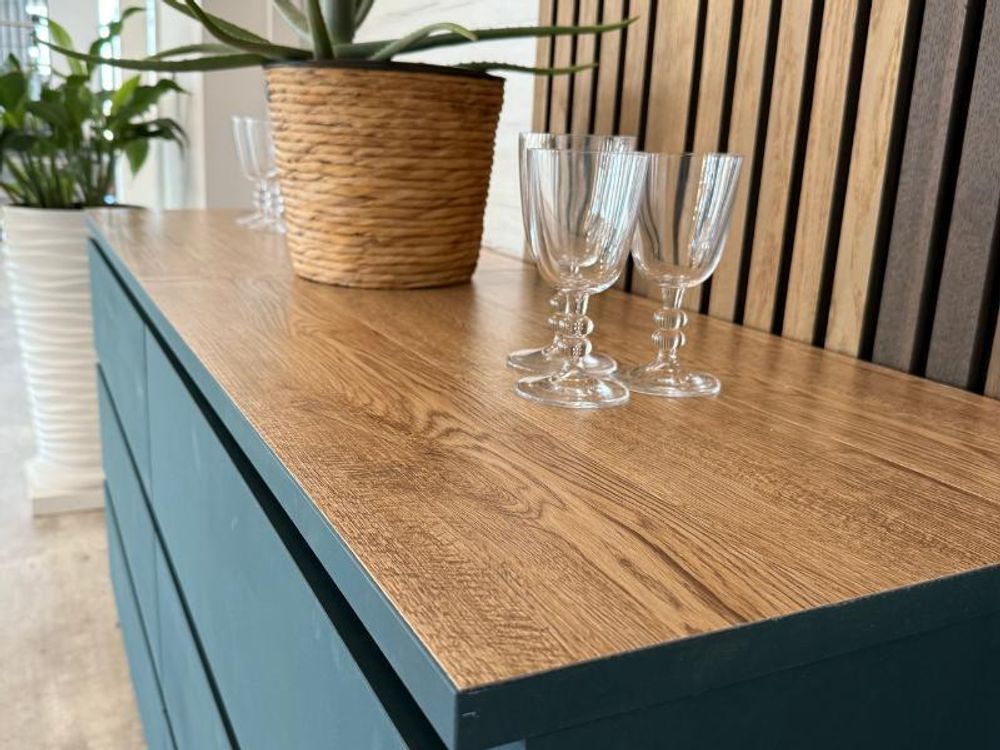 HEXIM Vinyldielen 0,97m² selbstklebend PVC Wandverkleidung Bodenbelag Holzoptik 91x15cm Paneele für Wand & Boden Holzdielen dunkelbraun (7 Dielen Espresso Bown - 1815-7)