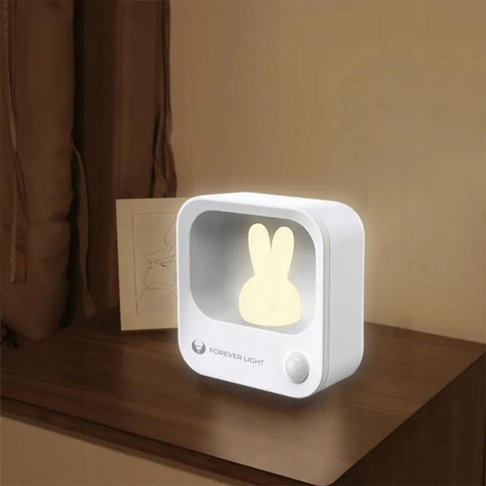 LED-Nachtlicht mit Hase FLC-10 PIR weiß 500mAh Forever Light