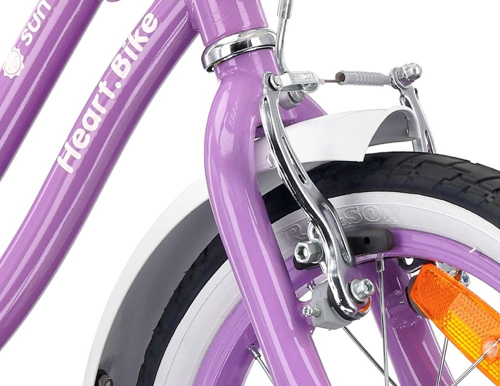 Detail des V-Brake-Systems am Vorderrad des Kinderfahrrads