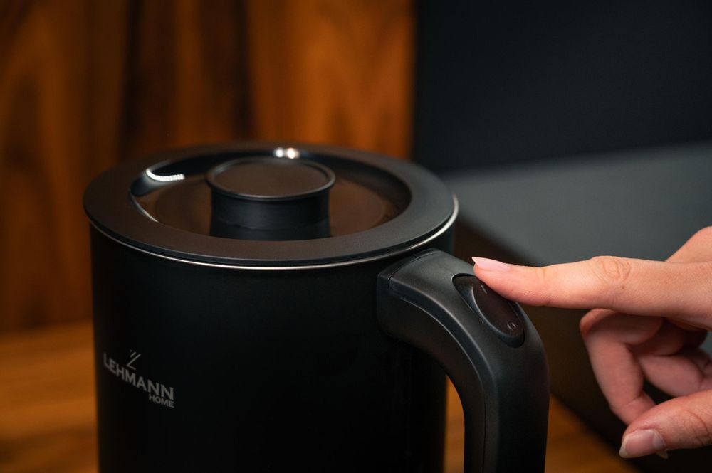 LEHMANN Bouilloire Électrique 1,7 L - Ebullition Rapide, 2200W, Double Paroi, Base à 360°, sans BPA, Noir