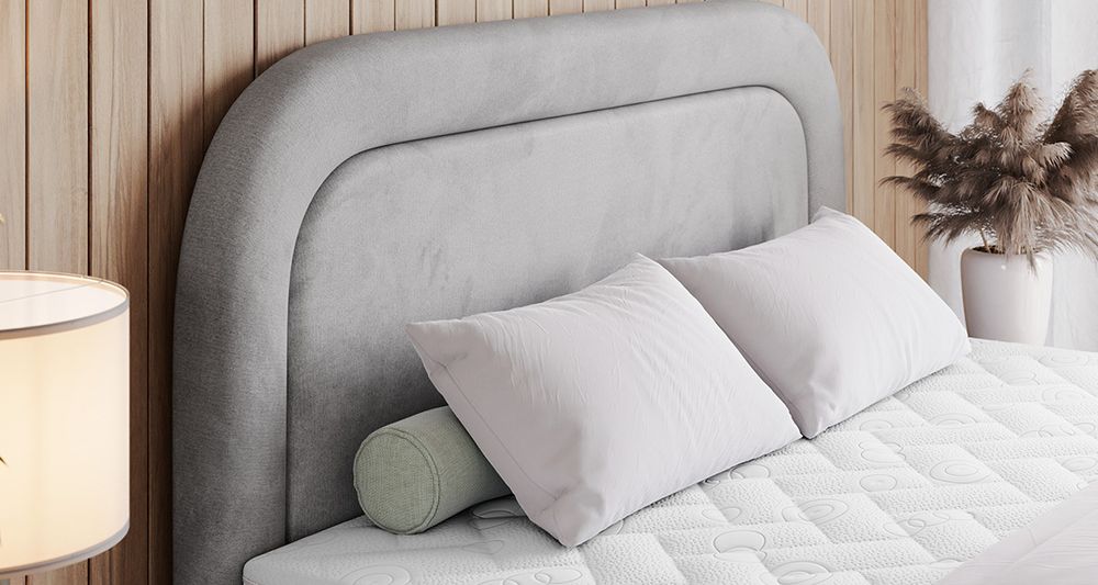 Vergrößern Sie das Kopfteil des Boxspringbettes, das Foto zeigt grau Stoff