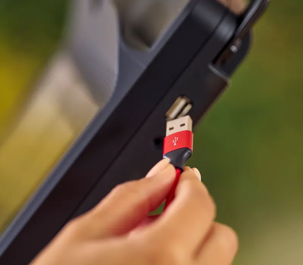 Immer geladene Akkus dank praktischer USB-Ladefunktion