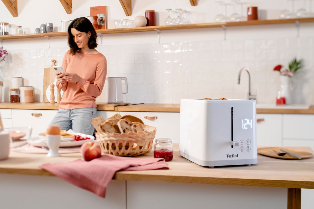 Tefal Toaster Sense, 7 Bräunungsstufen; Digitaldisplay; Countdown; Aufwärmen; Auftauen: Krümelschublade; Stopp-Taste; Touch-Tasten; TT6931
