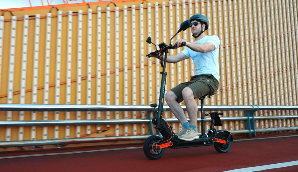 Joyor S8E Elektroroller mit Straßenzulassung 45 km/h 800W Sitz faltbar offroad Federung NFC E-Scooter E-Mofa Moped