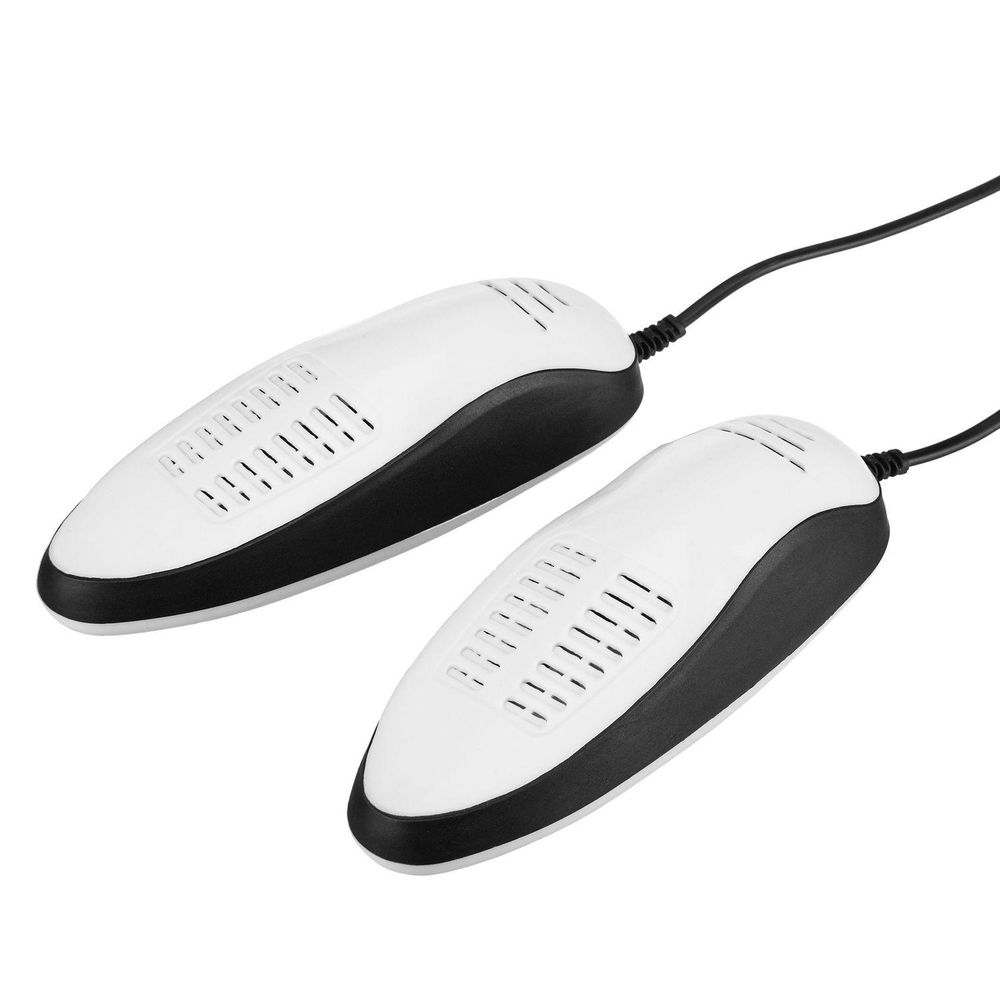 Nahaufnahme des elektrischen Schuhtrockners auf weißem Hintergrund