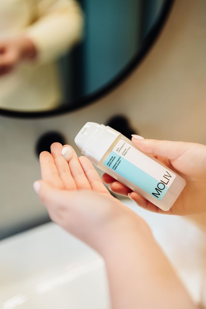 MOLIV Feuchtigkeitscreme mit lebenden Probiotika 30ml