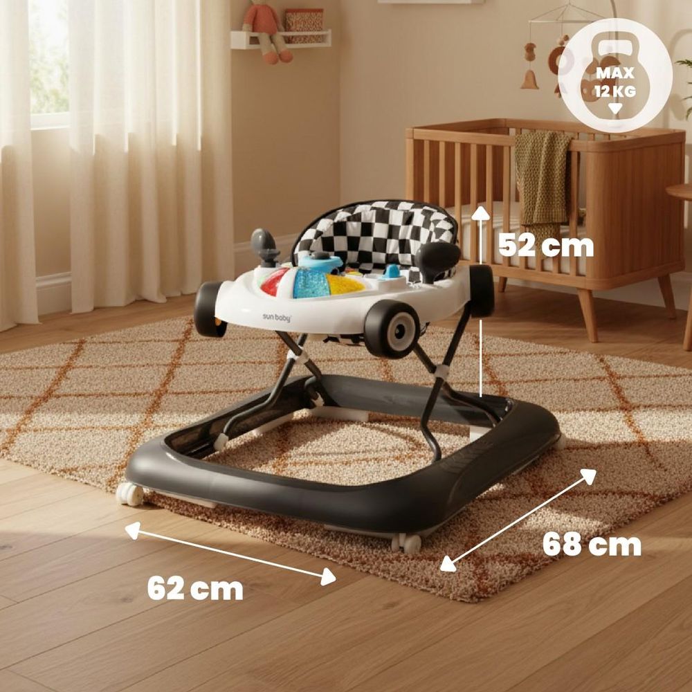 Girello SUN BABY con misure e limiti di peso indicati, posizionato su un tappeto.