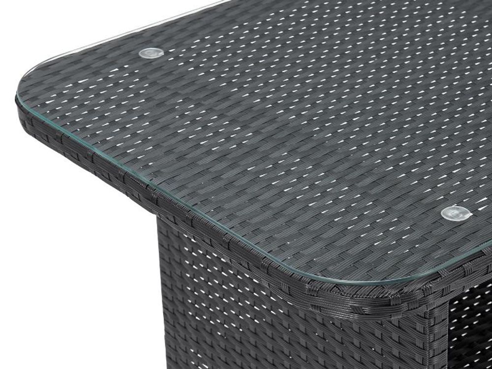 Detailaufnahme der Tischplatte aus Glas