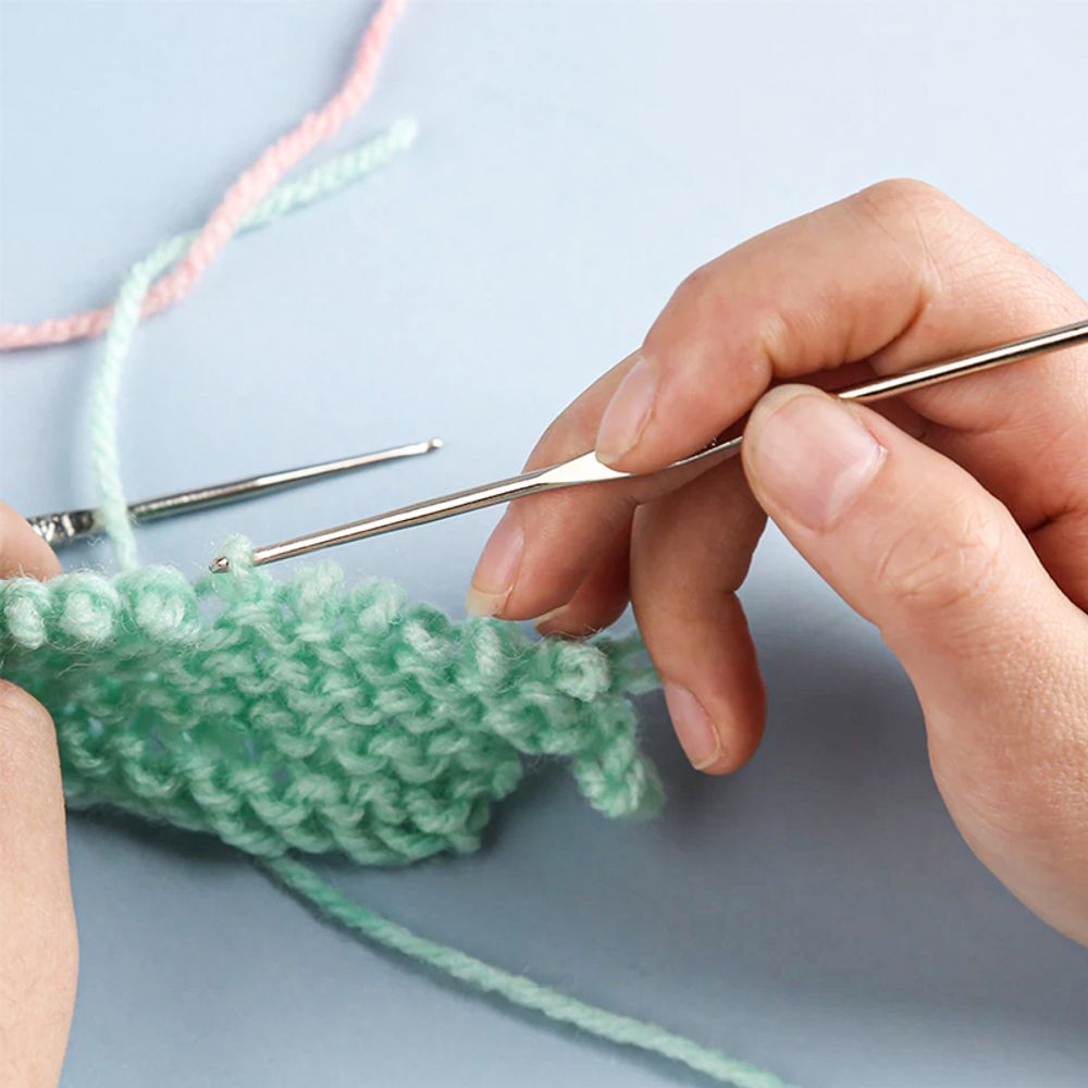 22er Häkelhaken Set aus Aluminium mit Tasche Häkelnadeln Mini Häkeln Stricknadeln Stricken für Kinder ab 8 Jahren Bunte Nadeln Ergonomische Retoo