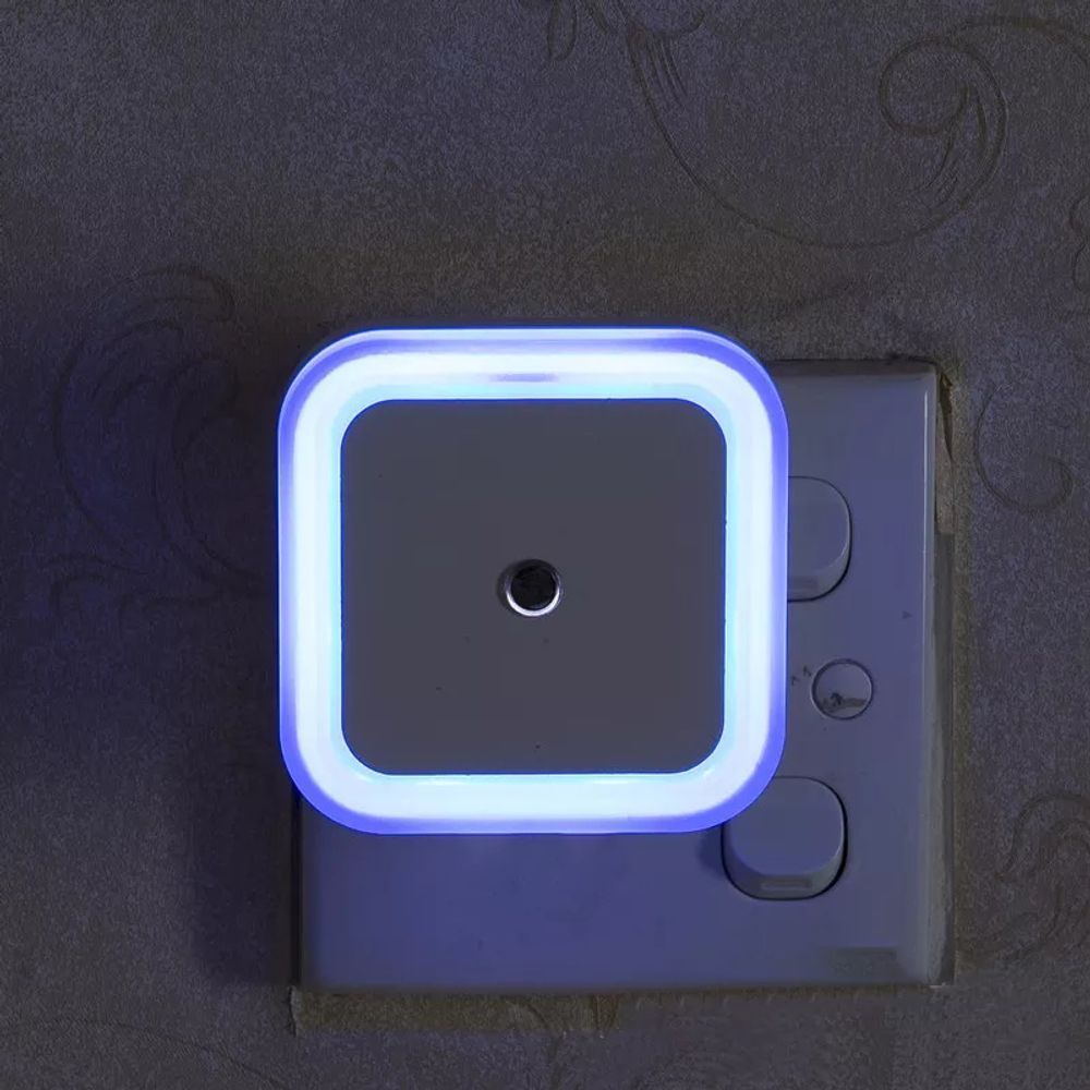LED Nachtlicht Steckdose Dimmbar Warmweiß Schrankleuchte Nachttischlampen Nachtlampe für Baby Kinder Kinderzimmer Schlafzimmer Treppe Weiß Retoo