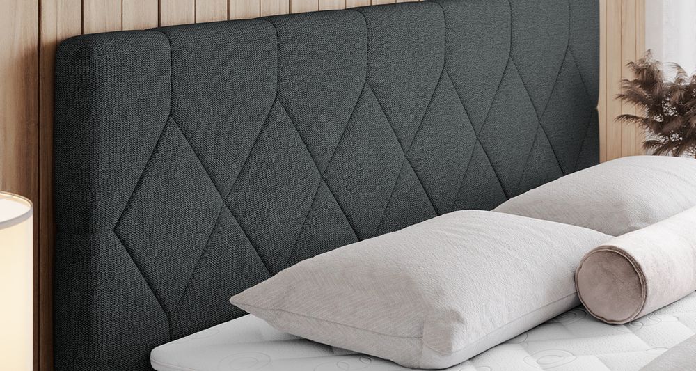 Vergrößern Sie das Kopfteil des Boxspringbettes, das Foto zeigt grau Stoff
