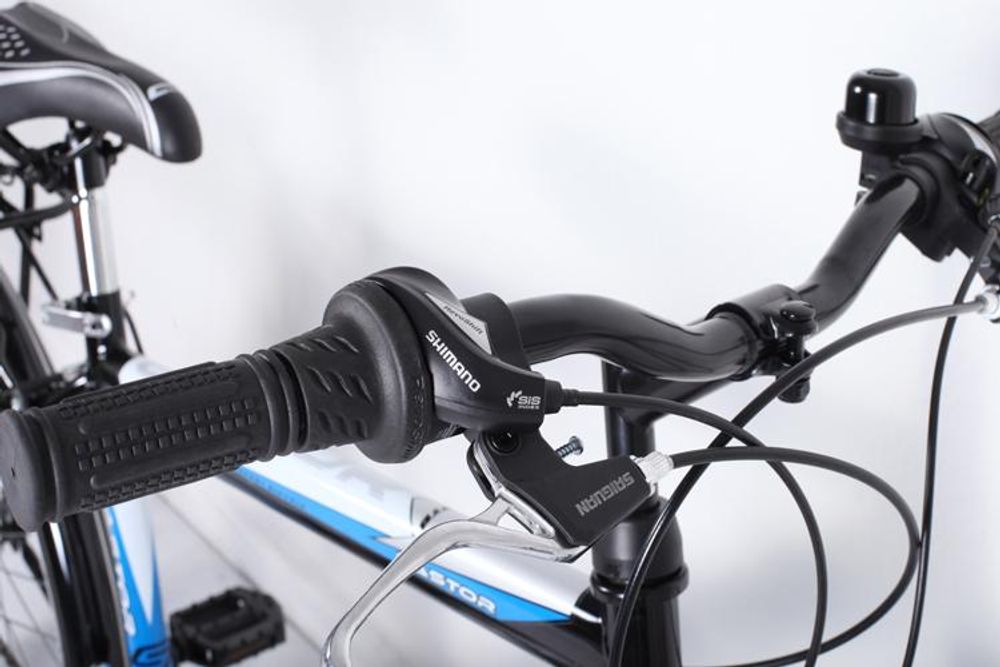 Talson City-Fahrrad 26 Zoll, 21-GG-Shimano-Schaltung mit Beleuchtung und Gepäckträger, Farbe Schwarz