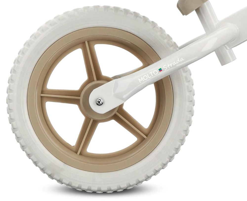 Close-up van het schuimwiel van de Sun Baby loopfiets.