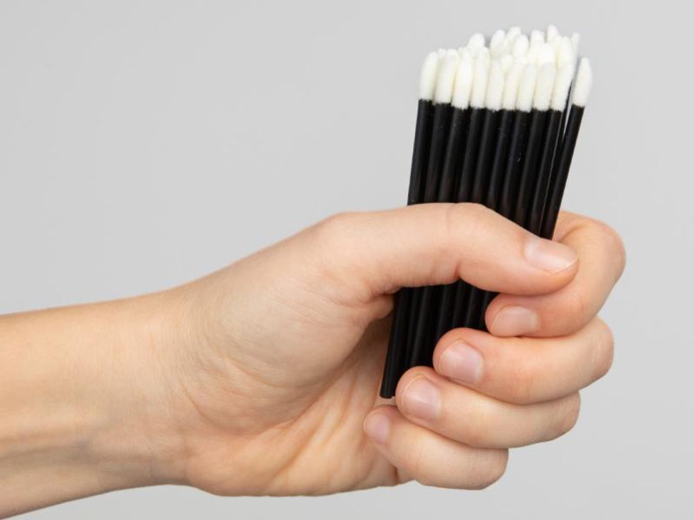 Nanolash Lint Free Applicators Welurowe aplikatory do rzęs i brwi, 50 sztuk