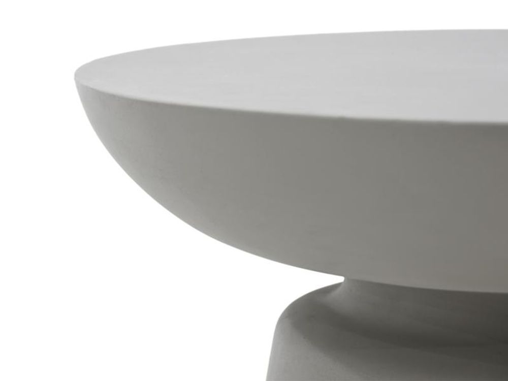KYLIX Beistelltisch aus Beton , langlebig , hochwertig , 35 x 35 x 46 cm
