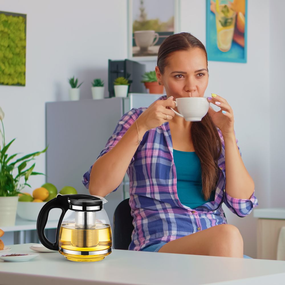 Glas Teekanne 2 l 2000 ml mit Edelstahlsieb Glaskanne Teebereiter Siebeinsatz Hitzebeständige Ergonomisch Tee Saft BPA-frei Schwarz Retoo