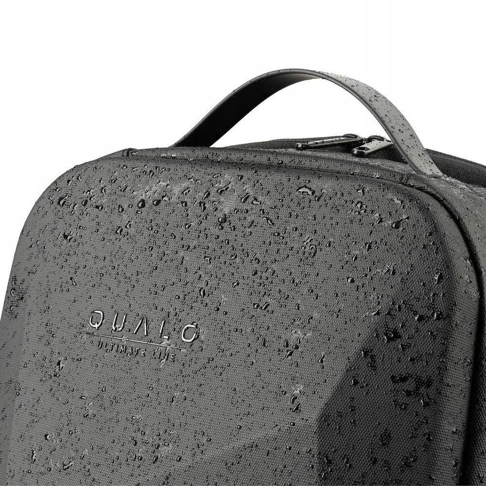 Qualo, Rucksack wasserdicht mit USB-A/USB-C, Anti-Diebstahl-Zipper, Schwarz