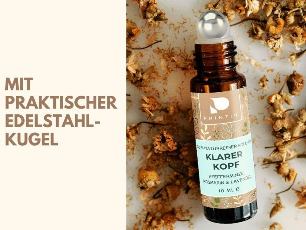Roll-On zwischen getrockneten Blüten liegend