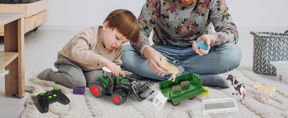 Ferngesteuerter Traktor Spielzeug ab 2 3 4 5 Jahre, Kuh, Schaf und Heuballen, Traktor mit Anhänger Spielzeug Traktor ferngesteuert ab 2-5 Jahre