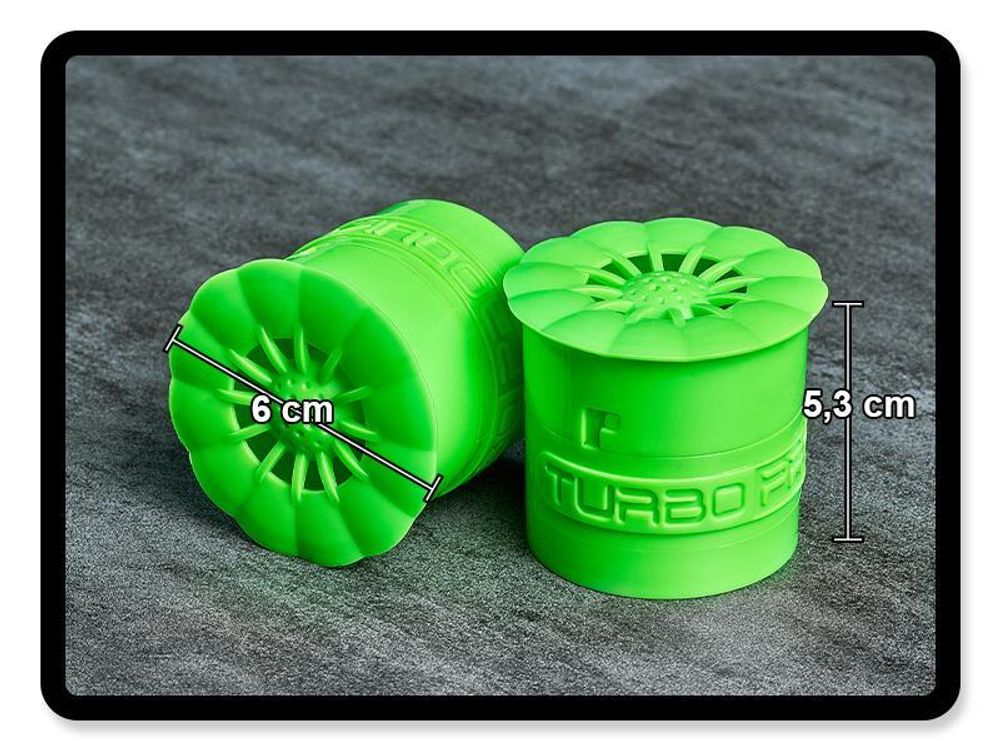Zwei grüne TURBO Fruchtfliegenfallen mit Maßangaben 6 cm und 5,3 cm