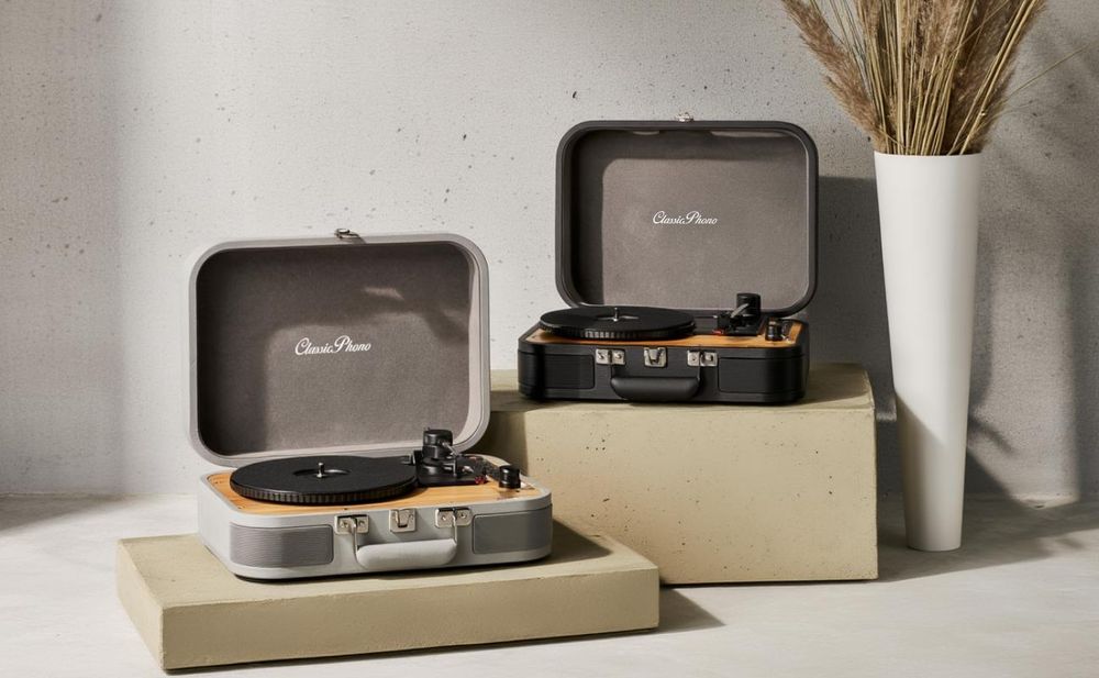 Classic Phono TT-116GY - Retro Plattenspieler mit Bluetooth® und integrierten Lautsprechern - Grau