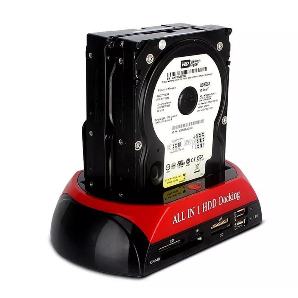 Zwei Slots für SATA- und IDE-Festplatten