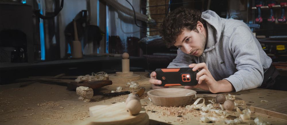 HAMMER CONSTRUCTION 2 THERMAL 5G 8/256 GB  robustes Smartphone mit Wärmebildkamera, Schutzklasse IP69