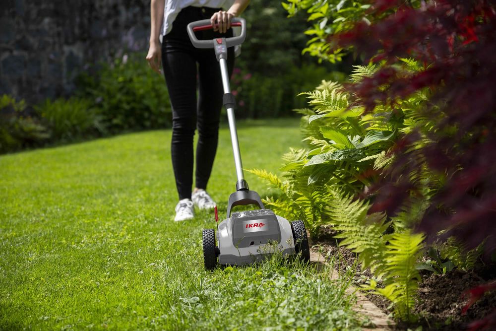 IKRA Akku Rasenmäher ICHM 20 | 20V | 21 cm Schnittbreite | Mulchfunktion | 3 Schnitthöhen 25–48 mm | für Rasen bis 50 m² | mit 2 Akkus 2,0 Ah & Lader