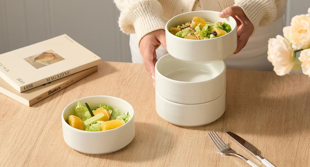 18 tlg Geschirrset aus Porzellan, Kombiservice für 6 Personen, Tafelservice mit Speiseteller, Dessertteller, Schale, mikrowellen- & spülmaschinenfest