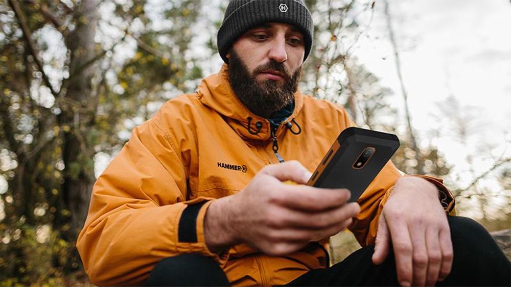 HAMMER IRON VA – robustes Smartphone, 6500-mAh-Akku, Android